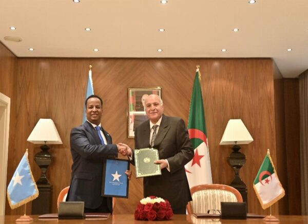 Algérie/Somalie : signature de 03 mémorandums d'entente