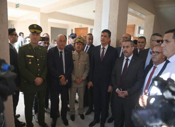 Le ministre de l'Education inspecte nombre de projets de réalisation d'établissements scolaires à Alger