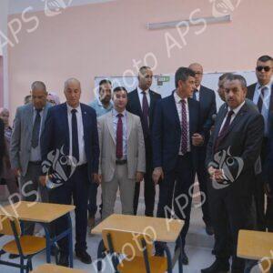 Le ministre de l'Education inspecte nombre de projets de réalisation d'établissements scolaires à Alger