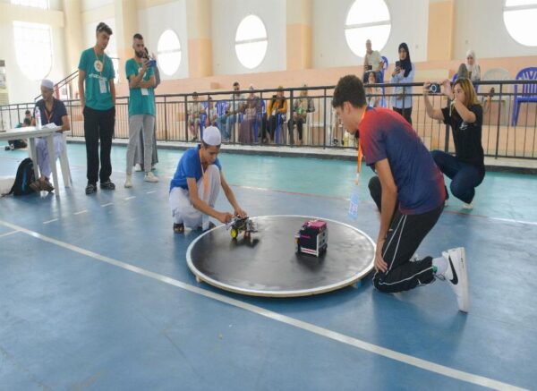 Oran: ouverture du championnat national amical de robotique et d’intelligence artificielle