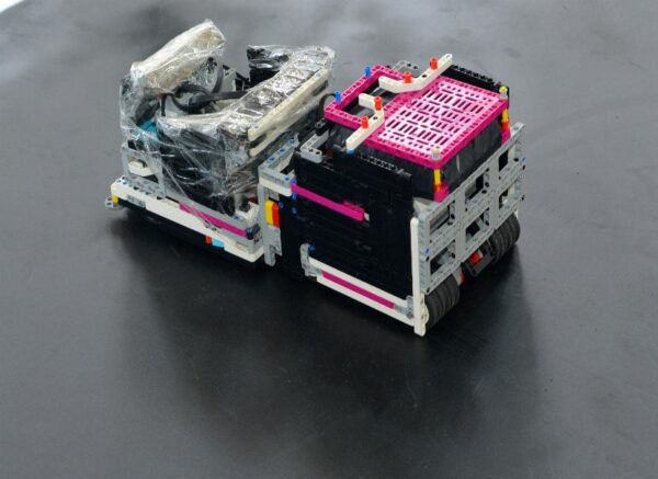 Oran: ouverture du championnat national amical de robotique et d’intelligence artificielle