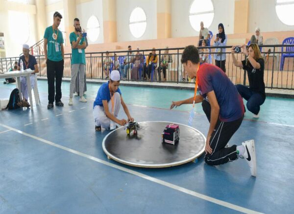 Oran: ouverture du championnat national amical de robotique et d’intelligence artificielle