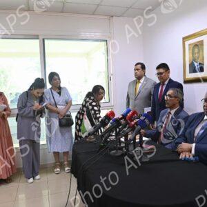 Déclaratrion à la presse de l'ambassadeur de la RASD et de l'ambassadeur d'Afrique du Sud .