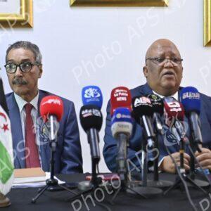 Déclaratrion à la presse de l'ambassadeur de la RASD et de l'ambassadeur d'Afrique du Sud .