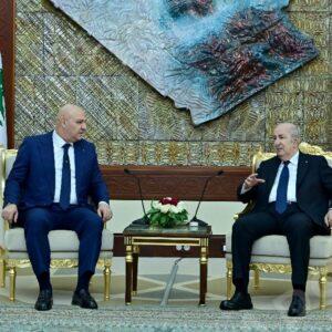 Le président Tebboune s'entretient avec son homologue libanais