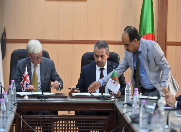 Education : signature d'un programme exécutif de coopération entre l'Algérie et le Royaum-Uni