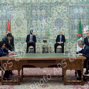 Le président de la République copréside avec le président du Mozambique la cérémonie de signature de six accords et mémorandums d'entente de coopération bilatérale