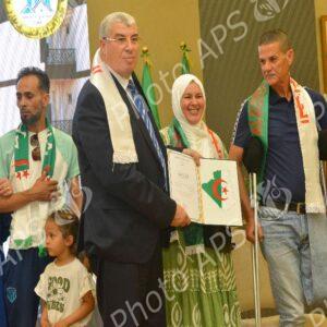 Oran : cérémonie de remise de 7.454 logements