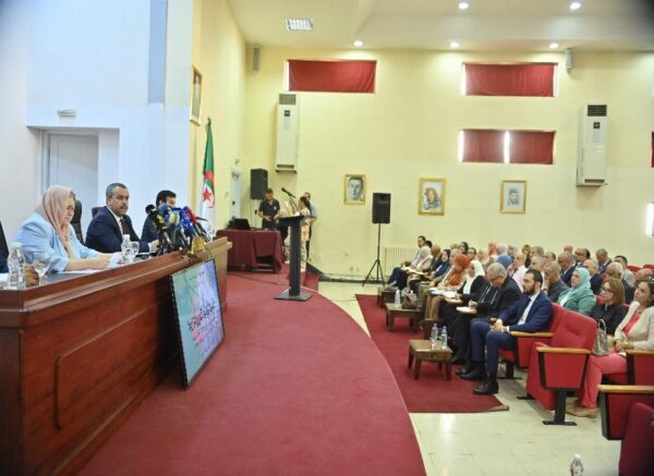 Le ministre de l'Education préside l'ouverture de la conférence national des directeurs de l'éducation