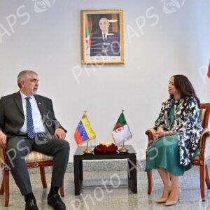 Mme Mansouri reçoit le vice-ministre vénézuélien pour l'Afrique au ministère du Pouvoir populaire