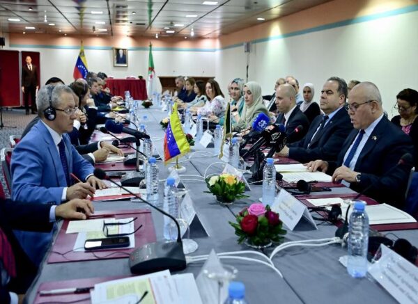 Algérie-Venezuela : Signature de plusieurs protocoles d'accord couvrant divers secteurs