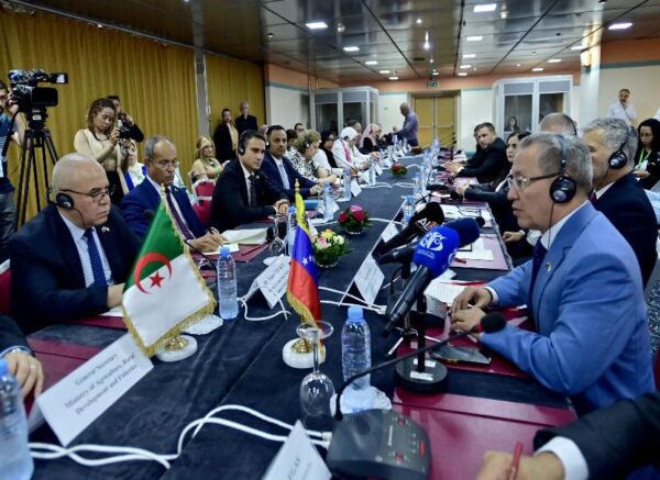 Algérie-Venezuela : Signature de plusieurs protocoles d'accord couvrant divers secteurs