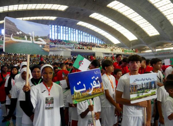 Oran :  coup d'envoi des finales du Championnat national scolaire des sports collectifs