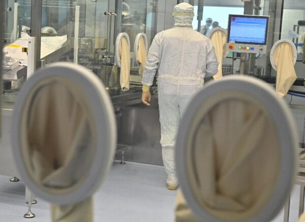 Alger : visite de travail et d'inspection du ministre de l'Industrie pharmaceutique