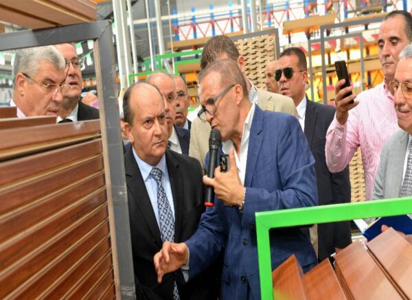 Oran : visite de travail et d'inspection du ministre de l'Industrie