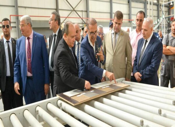 Oran : visite de travail et d'inspection du ministre de l'Industrie
