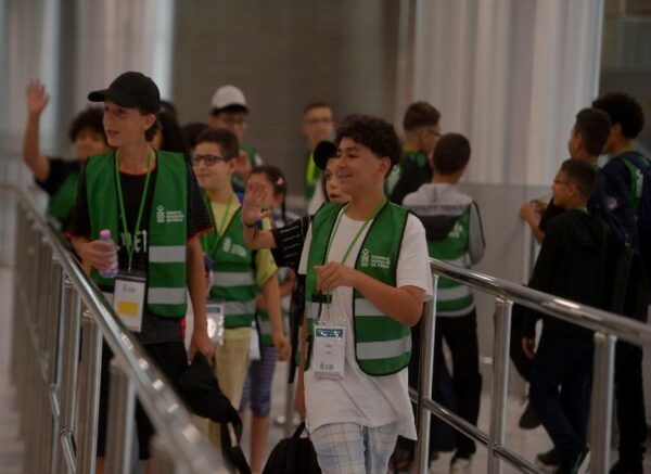 Oran : arrivée d’un groupe de 51 enfants de la communauté nationale à l’étranger