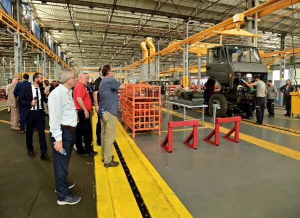 IATF : Une délégation africaine en visite de terrain à plusieurs unités industrielles
