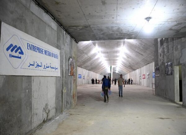 Métro d'Alger: lancement des travaux d'aménagement et de mise en système global des lignes El Harrach-aéroport international Houari Boumediene et Ain Naadja-Baraki