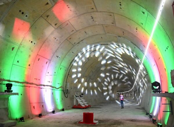 Métro d'Alger: lancement des travaux d'aménagement et de mise en système global des lignes El Harrach-aéroport international Houari Boumediene et Ain Naadja-Baraki