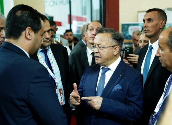 IATF 2025 : M. Baddari visite le pavillon algérien à la Foire commerciale intra-africaine