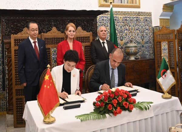 Algérie-Chine: un accord-cadre de coopération pour la promotion numérique des produits touristiques