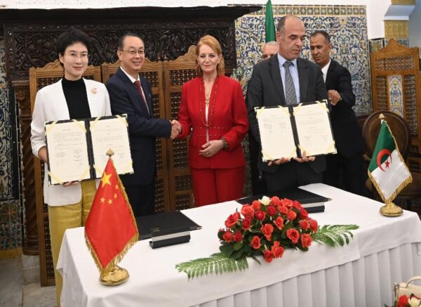 Algérie-Chine: un accord-cadre de coopération pour la promotion numérique des produits touristiques