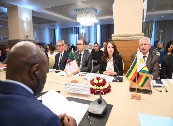 4e session du Comité mixte de coopération algéro-zimbabwéen
