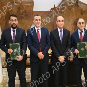 Signature d'une convention-cadre entre le ministère des Affaires étrangères et Algérie Poste