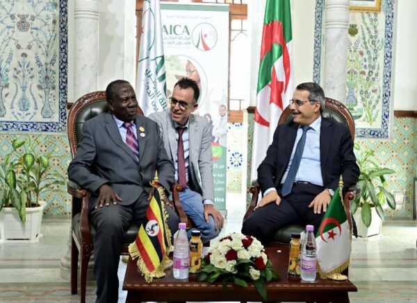 Signature d'un accord de coopération bilatérale entre l'Algérie et l'Ouganda