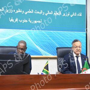 Algérie/Afrique du Sud: signature d'un procès-verbal d'entente pour renforcer le partenariat dans dans le domaine de l'enseignement supérieur