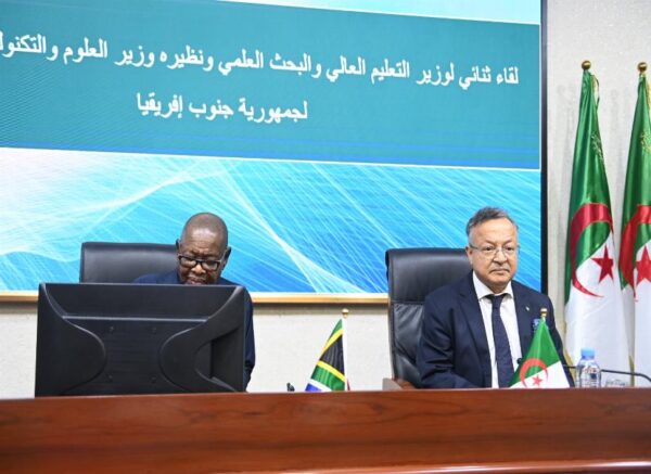 Algérie/Afrique du Sud: signature d'un procès-verbal d'entente pour renforcer le partenariat dans dans le domaine de l'enseignement supérieur