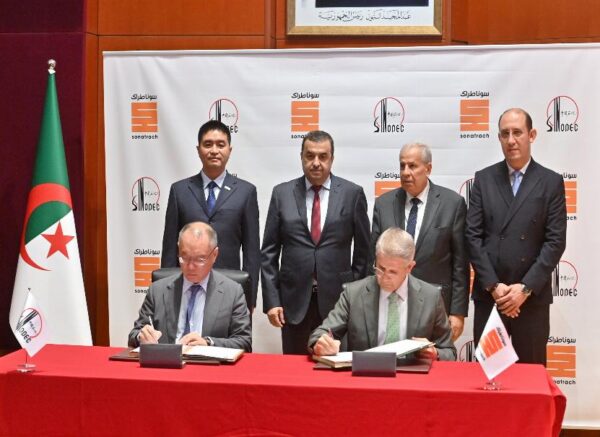 Sonatrach : signature d'un accord de principe avec la société chinoise Sinopec pour l'évaluation et le développement des bassins de Gourara et de Berkine-est