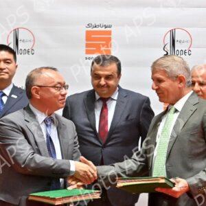 Sonatrach : signature d'un accord de principe avec la société chinoise Sinopec pour l'évaluation et le développement des bassins de Gourara et de Berkine-est