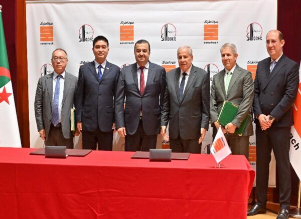Sonatrach : signature d'un accord de principe avec la société chinoise Sinopec pour l'évaluation et le développement des bassins de Gourara et de Berkine-est