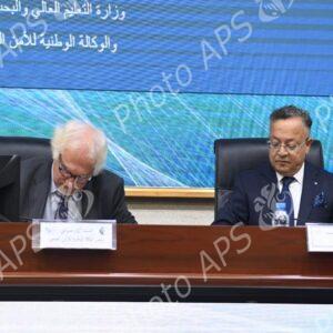 Signature d'un accord de partenariat et de coopération entre le ministère de l'Enseignement supérieur et de la Recherche scientifique et l'ANSS