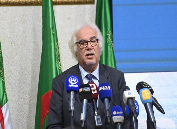 Signature d'un accord de partenariat et de coopération entre le ministère de l'Enseignement supérieur et de la Recherche scientifique et l'ANSS