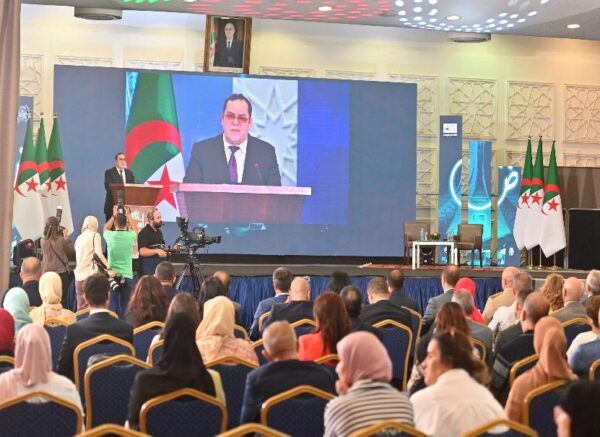 Ouverture du 1er Colloque sur la place de la langue arabe dans les médias