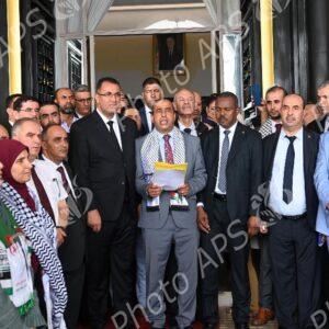 APN : les groupes parlementaires organisent un sit-in de solidarité avec le peuple palestinien