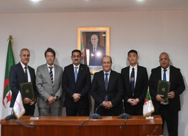 Industrie: accord entre "Cosider Alrem" et "Algeria Faw Trucks Industries"