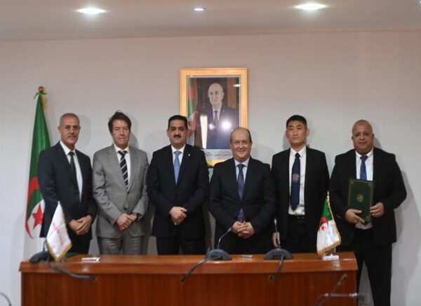 Industrie: accord entre "Cosider Alrem" et "Algeria Faw Trucks Industries"