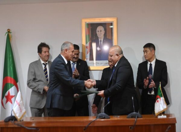 Industrie: accord entre "Cosider Alrem" et "Algeria Faw Trucks Industries"