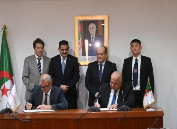 Industrie: accord entre "Cosider Alrem" et "Algeria Faw Trucks Industries"