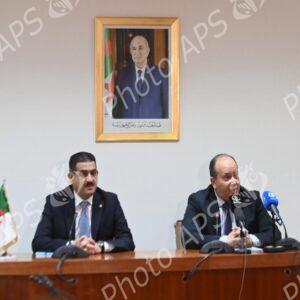 Industrie: accord entre "Cosider Alrem" et "Algeria Faw Trucks Industries"
