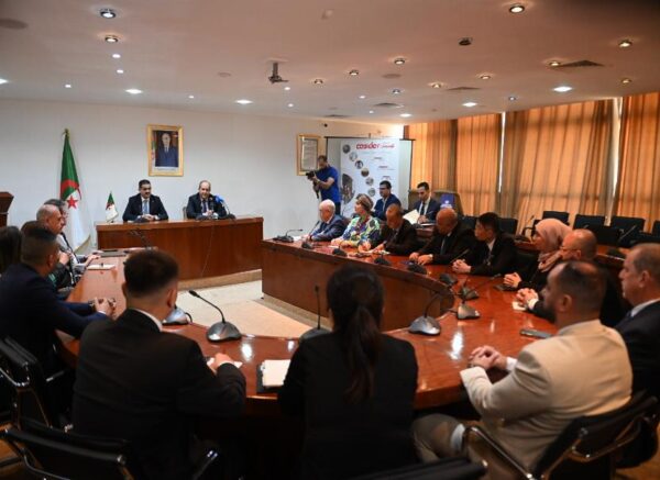 Industrie: accord entre "Cosider Alrem" et "Algeria Faw Trucks Industries"