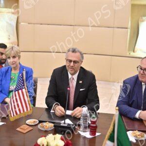 Le ministre des Affaires étrangères s'entretient avec le conseiller principal du président des Etats-Unis pour l'Afrique