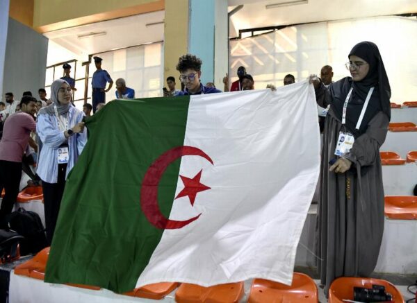 JSA 2025 : début des épreuves du premier tour de la phase de groupes du tournoi de tennis de table individuel