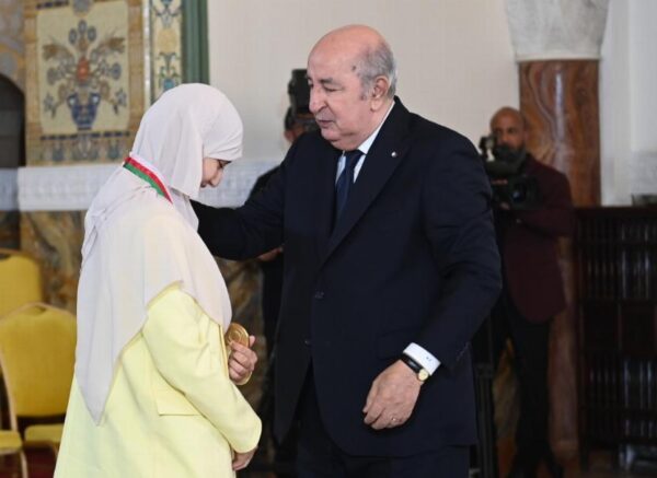 Le président de la République préside la cérémonie de distinction des lauréats du BAC et du BEM