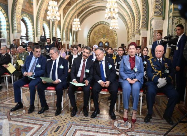 Le président de la République préside la cérémonie de distinction des lauréats du BAC et du BEM