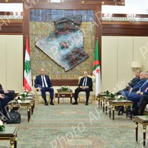 Les entretiens entre le président de la République et son homologue libanais élargis aux délégations